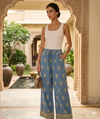 Women's Printed Leaf Design Flared Wide Leg Trousers With Pockets